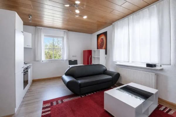 Immobilie in Walsdorf - Ausbaufähiges Mehrparteienhaus mit großer Scheune und Werkstatt in Walsdorf - Bild 3