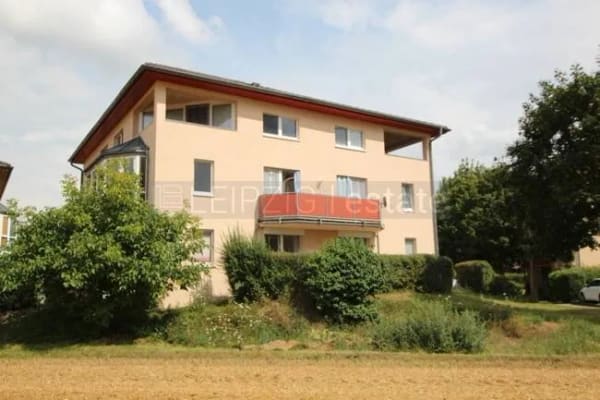 Immobilie in Lützen - großzügige 70m²; 2-Raum-Wg. mit Pkw-SP, in Lützen, in gepflegter Wohnanlage, Frei ab 30. Juni 2026! - Bild 0