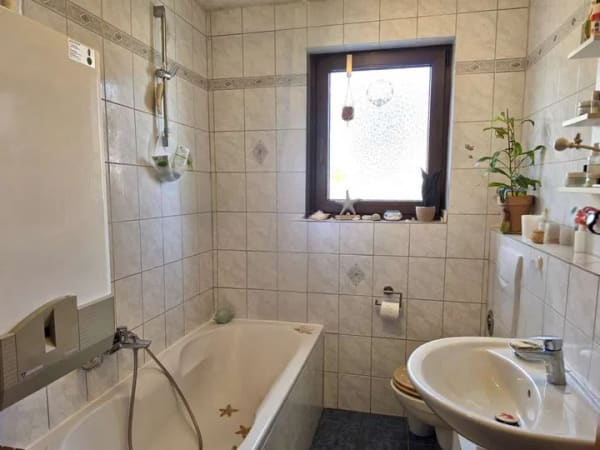 Immobilie in Eisenberg (Pfalz) - Flexibel nutzbares Mehrfamilienhaus – Eigennutzung und Vermietung kombinierbar - Bild 3