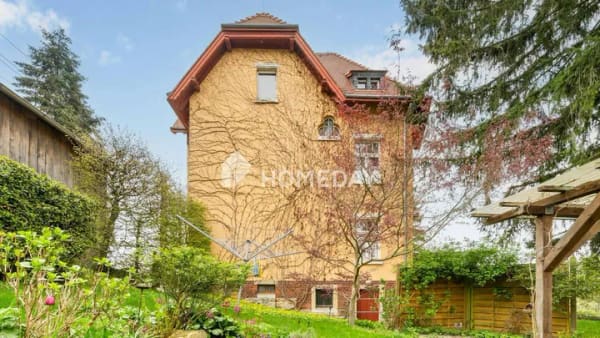 Immobilie in Tharandt - Jugendstil-Villa mit Turm, Garten und drei Einheiten - Bild 3