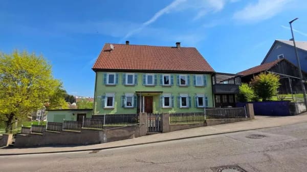Immobilie in Rechberghausen - Großzügiges Wohn- und Geschäftshaus mit vielfältigen Aus- und Anbaumöglichkeiten - Bild 0
