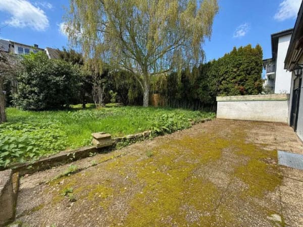 Immobilie in Eltville am Rhein - Freistehendes Einfamilienhaus mit Einliegerwohnung und traumhaften Garten 
in ruhiger Ortsrandlage von Eltville-Hattenheim - Bild 4