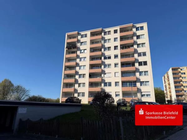 Immobilie in Bad Salzuflen - Gut geschnittene Eigentumswohnung mit Loggia und Stellplatz in Bad Salzuflen  - Bild 0