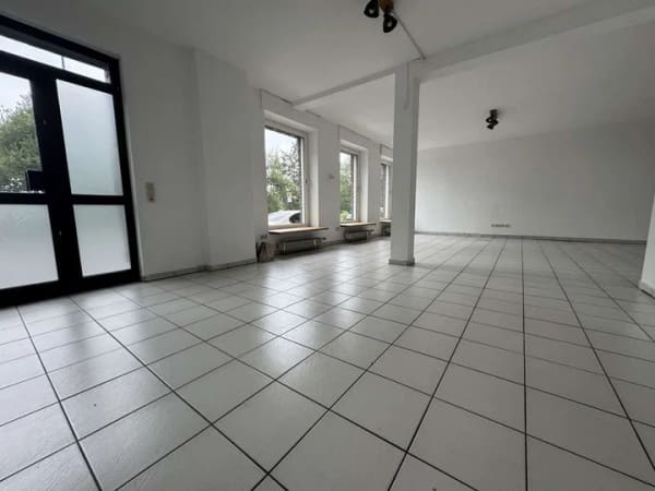 Immobilie in Schwerte - Attraktive Kapitalanlage in Schwerte-Ergste!  Wohn- u. Geschäftshaus  mit Blick in die Ruhrwiesen! - Bild 4