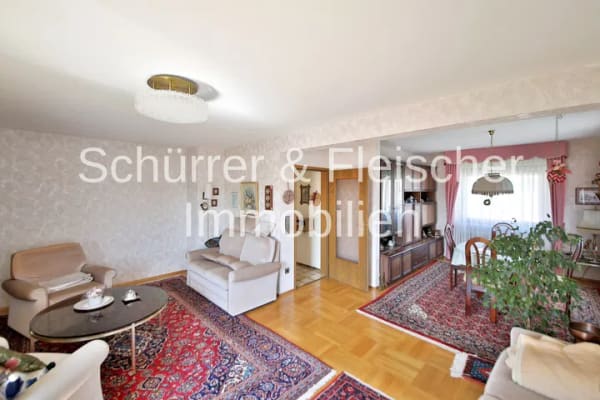 Immobilie in Tiefenbronn - Willkommen daheim – Einfamilienhaus mit Gartenidylle & Garage, sofort bezugsfrei - Bild 2