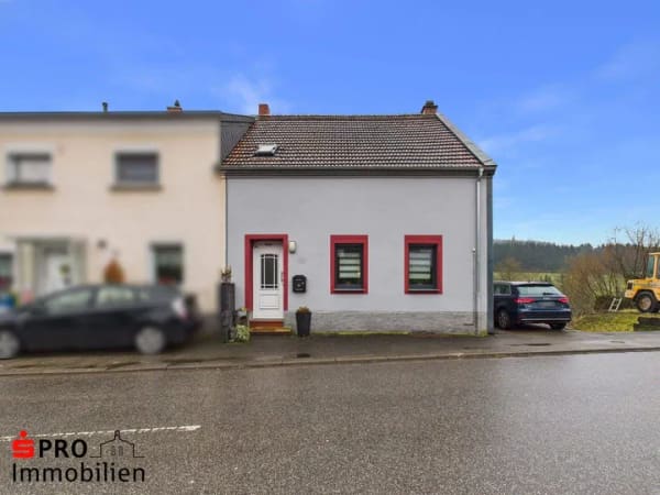 Immobilie in Heusweiler - Reihenendhaus mit großem Grundstück in Heusweiler - Bild 0