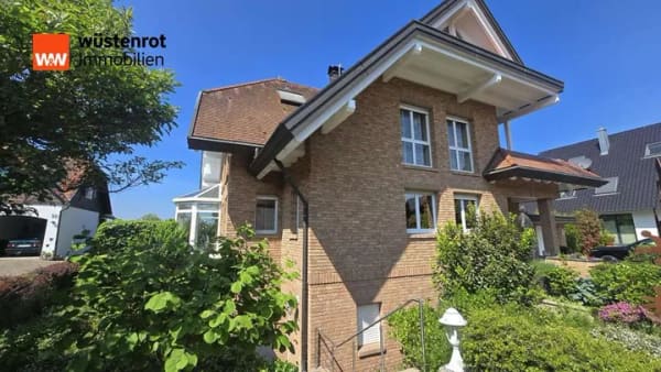 Immobilie in Ottersweier - Traumhaus mit sonnigem Garten - Bild 0