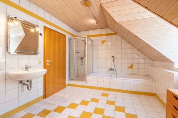 Immobilie in Eußenheim - ++ Wohn- und Geschäftshaus mit Charme und Potential in Eußenheim – Hundsbach ++ - Bild 3