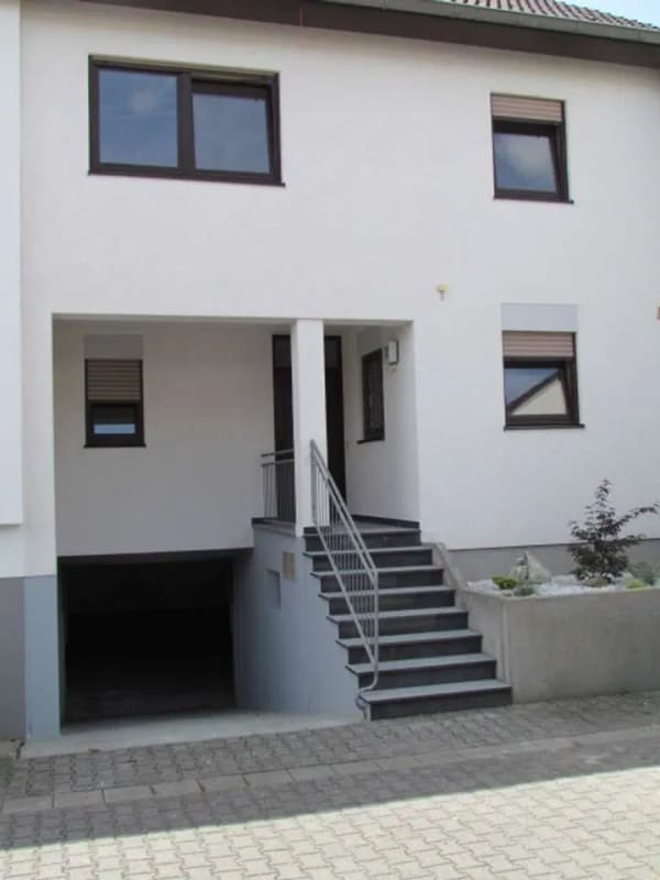 Immobilie in Sulzbach - Von Privat - ideale Lage für Kinder! Großzügiges 5 Zi - Reihenhaus in Sulzbach - Bild 2