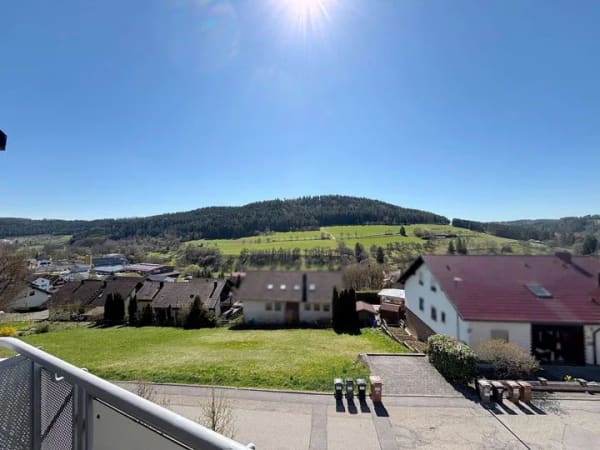 Immobilie in Haiterbach - Beste Aussichten für Sie und Ihre Familie! - Bild 1
