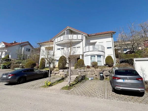 Immobilie in Haiterbach - Beste Aussichten für Sie und Ihre Familie! - Bild 2