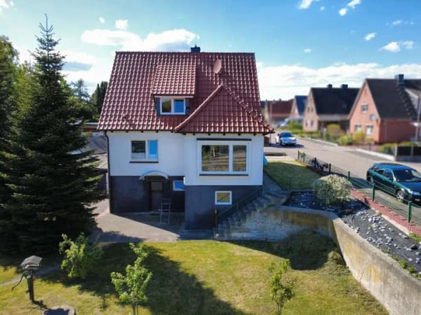 Immobilie in Cadenberge - Doppelte Chance in bester Wohnlage - Bild 2