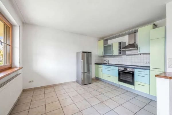 Immobilie in Alling - Fernwärme, PV und gehobene Ausstattung: Gepflegte DHH als Zweifamilienhaus - Bild 4