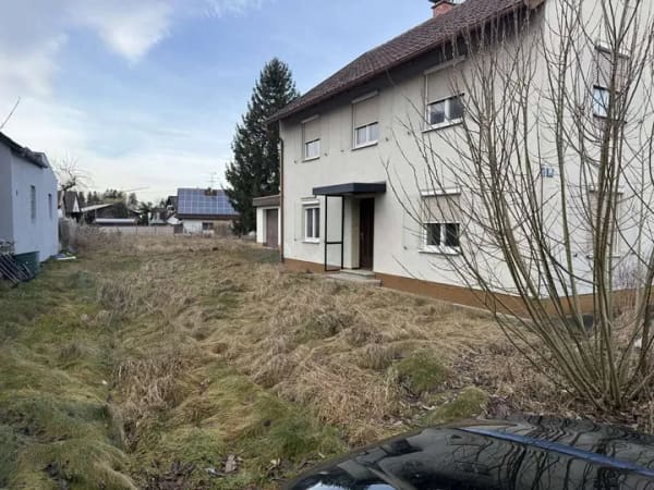 Immobilie in Hiltenfingen - Einfamilienhaus zum Renovieren im Ortskern von Hiltenfingen - Bild 0