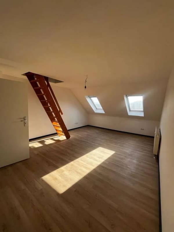 Immobilie in Obernburg am Main - Erstbezug nach DG-Ausbau: Helle 3-Zimmer-Wohnungen (ca. 64,72 m²) mit Stellplatz in Obernburg - Bild 4