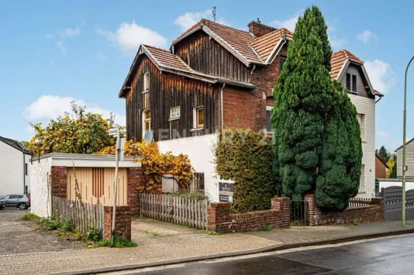 Immobilie in Stolberg - C21-Sanierungsobjekt mit Charme in Stolberg-Atsch - Bild 1