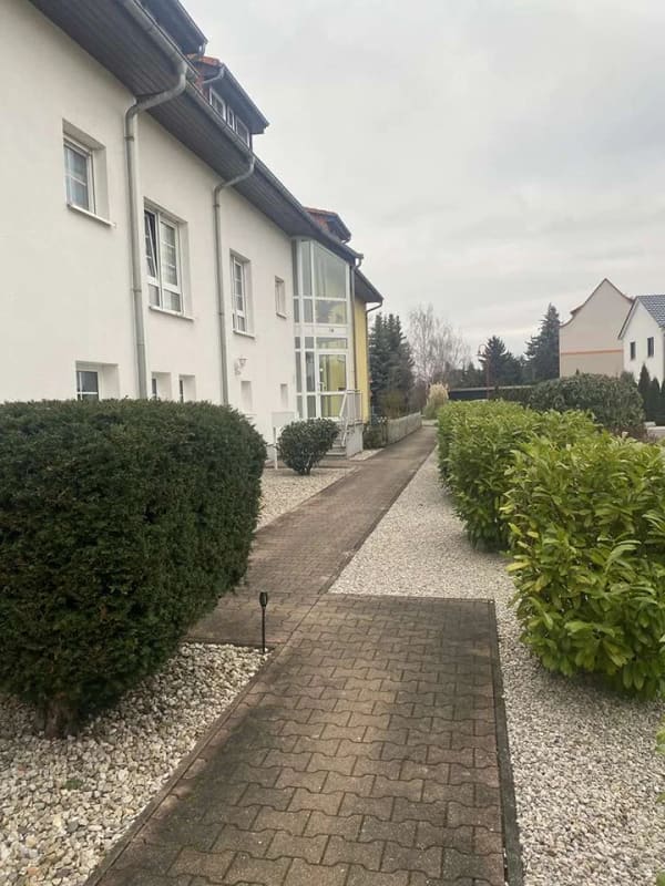 Immobilie in Belgershain - Von Privat - bezugsfrei- 1-Zimmer-Wohnung mit Terrasse, Gartenanteil & Stellplatz in Belgershain  - Bild 2