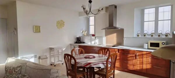 Immobilie in Erzhausen - Charmante 1-Zimmer-Wohnung in Sauveterre-de-Béarn - Bild 1