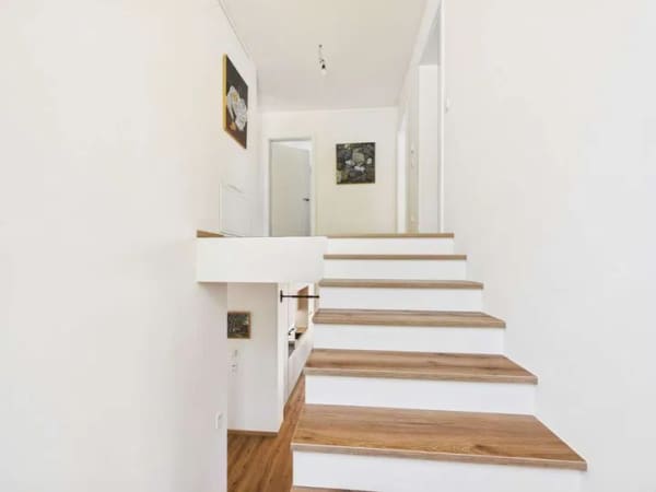 Immobilie in Oberthulba - Beeindruckender Ausblick - Einfamilienhaus mit Einliegerwohnung - Bild 3