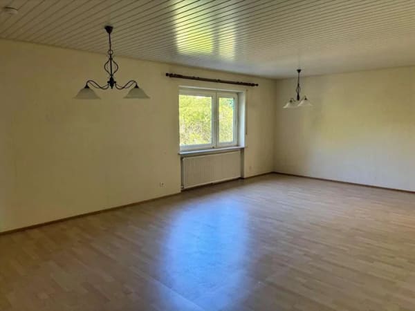 Immobilie in Bellheim - Zwei Häuser auf einem Grundstück – Ideal für Familie, Mehrgenerationenwohnen oder Vermietung - Bild 4