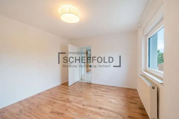 Immobilie in Vöhringen - Günstige Gelegenheit! Helle 2,5-Zimmer-Wohnung in zentraler Lage - Bild 1