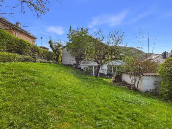 Immobilie in Heubach - Interessante Kaufgelegenheit in Heubach-Lautern:  großzügiges Familien-Anwesen mit Pool, Sauna auf 1.411 qm-großemTraumgrundstück in Top-WOHN-Lage! - Bild 3