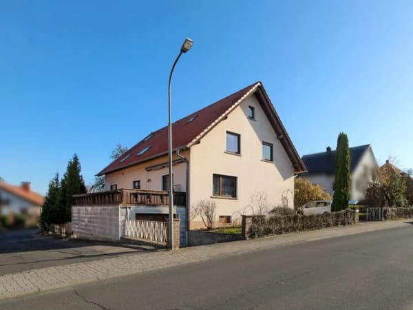 Immobilie in Petersberg - Großzügiges Wohnhaus in beliebter Lage von Petersberg - Bild 0