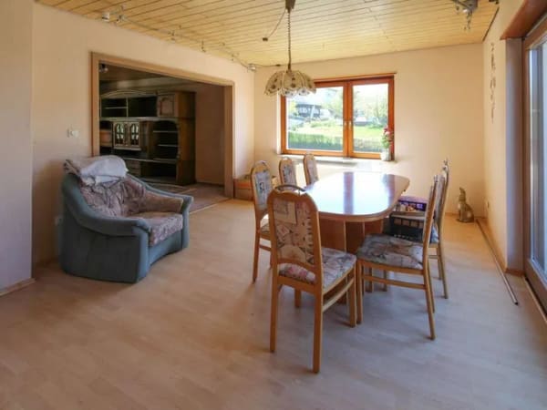 Immobilie in Petersberg - Großzügiges Wohnhaus in beliebter Lage von Petersberg - Bild 3