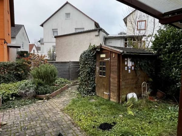 Immobilie in Wiesloch - TOP-Rendite [7%]Provisionsfrei in Wiesloch - 3 fam. Haus, 2 Garagen und Garten in ruhiger Lage - Bild 1
