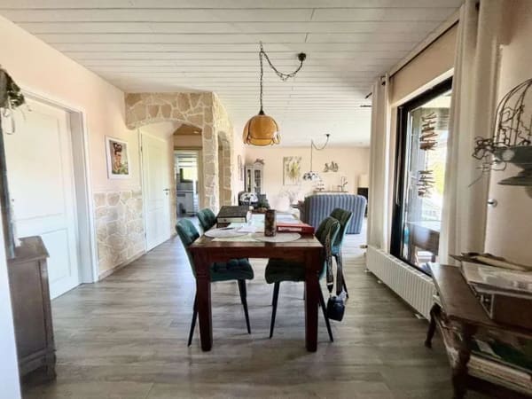 Immobilie in Lindlar - Charmantes Einfamilienhaus mit großem Platzangebot und liebevollem Garten in ruhiger Lage Lindlars - Bild 2
