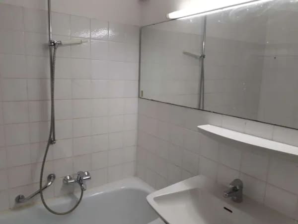 Immobilie in Ostfildern - Gut aufgeteilte 2-Zimmer-Eigentumswohnung mit Potenzial - Bild 4