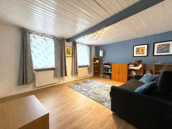 Immobilie in Flörsheim - Perfekte Alternative zu einer Eigentumswohnung: Hübsches Einfamilienhaus + weitere Wohnung - Bild 3