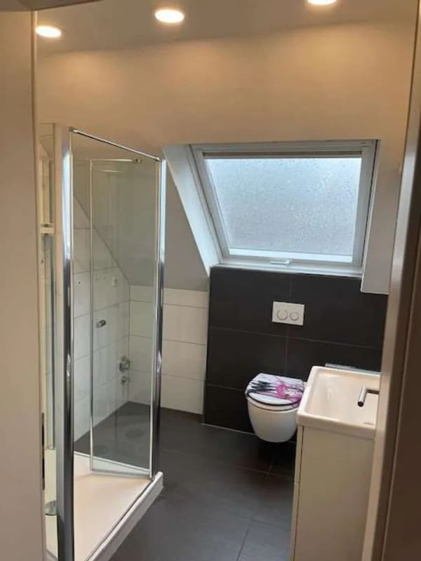 Immobilie in Schechingen - Gemütliche 2-Zimmer-Wohnung in hochwertigem Zustand in Schechingen



 - Bild 2