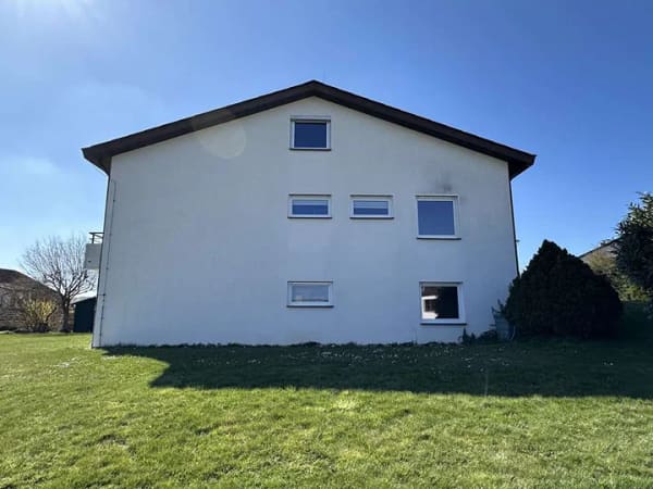 Immobilie in Hardheim - Großzügiges Einfamilienhaus mit Einliegerwohnung in bevorzugter Wohnlage von Hardheim - Bild 3