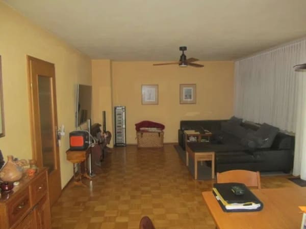 Immobilie in Walldorf - Walldorf: 3-Familienhaus in guter Lage am Stadtrand, mit Garten, Doppelgarage, 3 Stellplätzen. - Bild 3