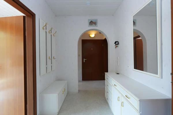 Immobilie in Gunzenhausen - Wohnungspaket mit Potenzial – 2 Einheiten, Balkon und großzügige Garage - Bild 1