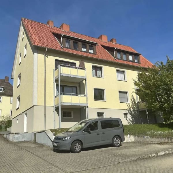 Immobilie in Hann. Münden - Kapitalanlage in Hann. Münden, Mehrfamilienhaus mit 6 Einheiten, massive Bauweise mit Balkonen - Bild 4