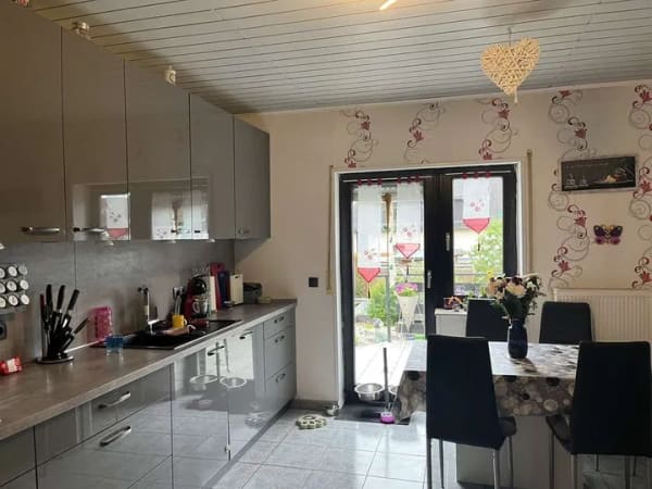 Immobilie in Singhofen - Singhofen: EFH mit Garten und viel Platz für Ihre Familie! - Bild 4