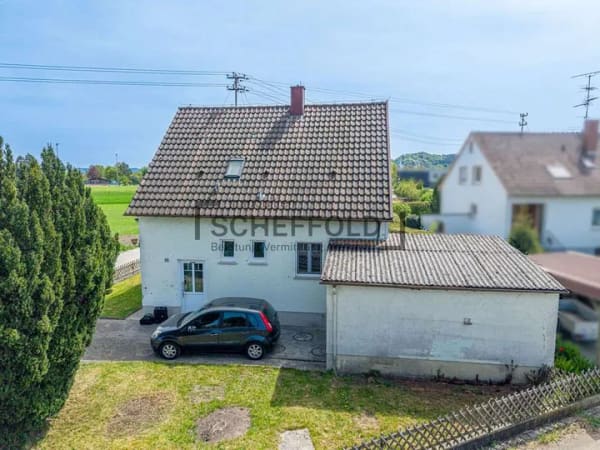 Immobilie in Balzheim - Viel Potenzial! Einfamilienhaus mit großem Garten und viel Platz - Bild 3
