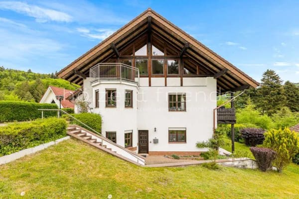 Immobilie in Heiligkreuzsteinach - Großzügiges Architektenhaus mit Einliegerwohnung & Dachstudio – Wohnen, Arbeiten, Mehrgenerationen - Bild 0