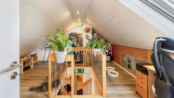 Immobilie in Baar-Ebenhausen - Zwei Ebenen voller Wohnkomfort – Maisonettewohnung mit Garage und Balkon
 - Bild 2