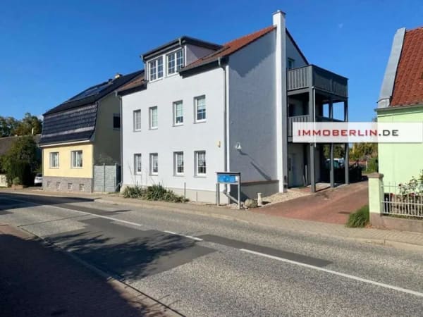 Immobilie in Oberkrämer - IMMOBERLIN.DE - Kernsaniertes Mehrfamilienhaus in angenehmer Lage - Bild 1