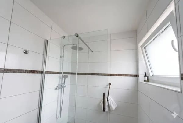 Immobilie in Vechta - Doppelhaushälfte -  energieeffizient  saniert, Effizienzhaus 70 EE - Bild 4