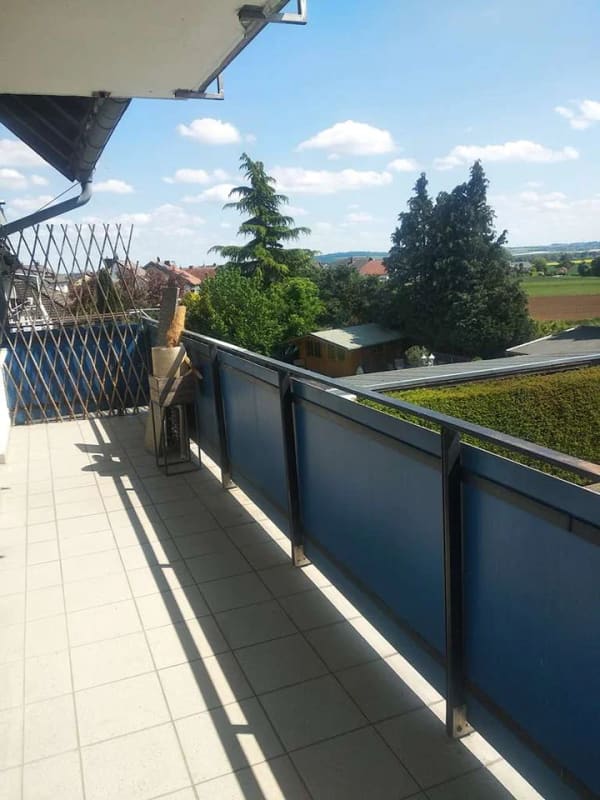 Immobilie in Wöllstadt - *** Fernblick zum Träumen ** * Helle Drei-Zimmer-Wohnung sucht neuen Besitzer *** - Bild 2