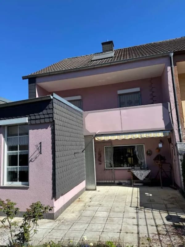 Immobilie in Karben - Raumwunder / REH mit viel Platz für die große Familie ! - Bild 3