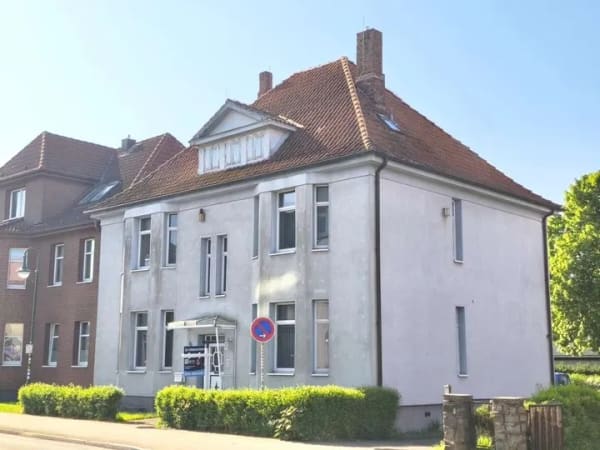 Immobilie in Hagenow - Stilvolles Wohn- und Geschäftshaus (2-3 Familienhaus möglich) mit großem Grundstück - Bild 3