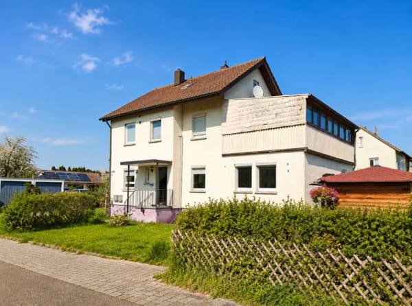 Immobilie in Offenau - GLOBAL INVEST IMMOBILIEN SINSHEIM | Wohnen wie im Haus - 4-Zimmer-EG in Offenau mit  Garten, Garage & Vollsanierung 2021 - Bild 2