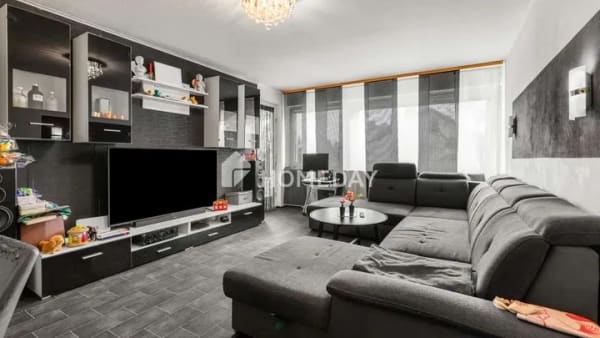 Immobilie in Karben - Licht, Ruhe und Komfort: Attraktive 2,5-Zimmer-Wohnung mit Wintergarten in beliebter Lage von Karben - Bild 0