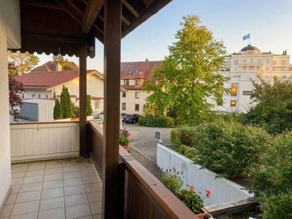 Immobilie in Bad Wörishofen - Großzügige Doppelhaushälfte mit Einliegerwohnung mitten im Herzen von Bad Wörishofen - Bild 4