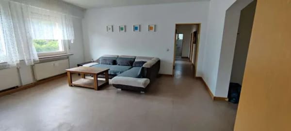 Immobilie in Hoppstädten-Weiersbach - Charmante 6-Zimmer-Erdgeschosswohnung mit Stellplatz in ruhiger Lage – provisionsfrei - Bild 0
